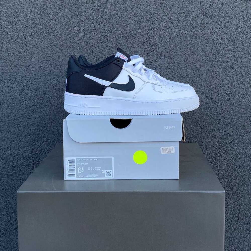 Spurs AF1 - Black and White Air Force 1s San Antonio Spurs NBA | NEW NEVER WORN